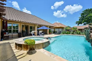 1104 Catalina Bay Blvd, Granbury, TX 76048 - Photo 3