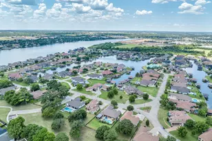 1104 Catalina Bay Blvd, Granbury, TX 76048 - Photo 39