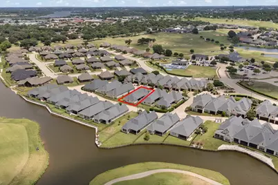 2407 Vineyard Drive, Granbury, TX 76048 - Photo 3