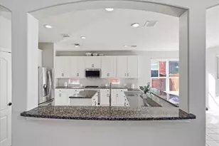 1009 Royal Oaks Dr, McKinney, TX 75072 - Photo 13
