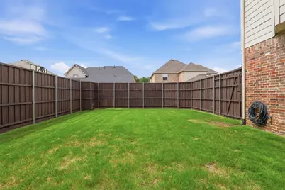 2370 Sleepy Hollow Trail, Frisco, TX 75033 - Photo 35