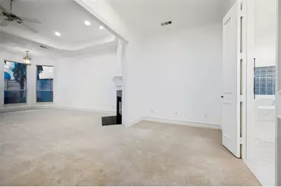 17919 Castle Bend Drive, Dallas, TX 75287 - Photo 33