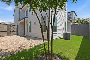 11637 Liberty Commons, Dallas, TX 75206 - Photo 25