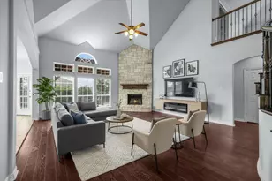 9833 Saltbrush St, Fort Worth, TX 76177 - Photo 3