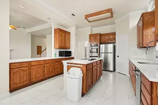 [Address not provided], Carrollton, TX 75007 - Photo 9