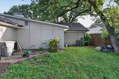 10434 Castlerock Drive, Dallas, TX 75217 - Photo 19