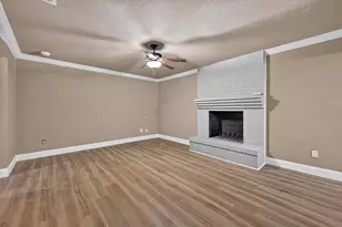 10434 Castlerock Dr, Dallas, TX 75217 - Photo 3