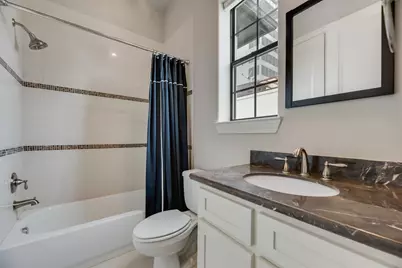 425 S Cesar Chavez Boulevard, Dallas, TX 75201 - Photo 15