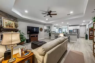 1116 Cornerstone Dr, Little Elm, TX 76227 - Photo 9