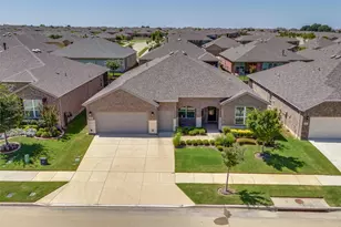 1116 Cornerstone Dr, Little Elm, TX 76227 - Photo 29