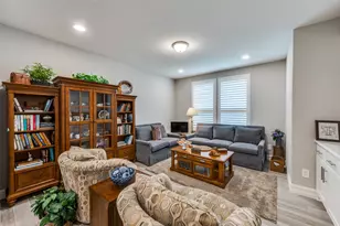 1116 Cornerstone Dr, Little Elm, TX 76227 - Photo 7
