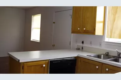 809 Shady Grove Drive, Granbury, TX 76049 - Photo 7