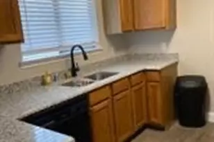 816 Wyndham Pl, Arlington, TX 76017 - Photo 7