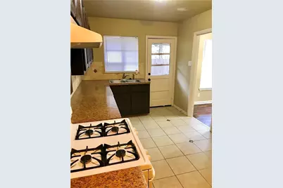 932 Harlandale Avenue #932, Dallas, TX 75216 - Photo 5