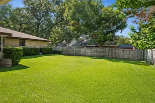 1204 Springwood Ct, Euless, TX 76040 - Photo 37