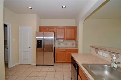 6504 Hickory Hill Drive, Plano, TX 75074 - Photo 5