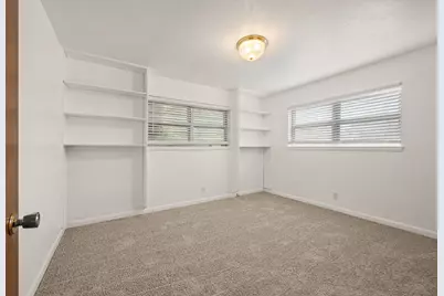 [Address not provided], Hurst, TX 76053 - Photo 13