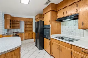[Address not provided], Hurst, TX 76053 - Photo 7