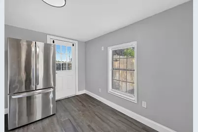 141 N Dobson Street, Burleson, TX 76028 - Photo 17