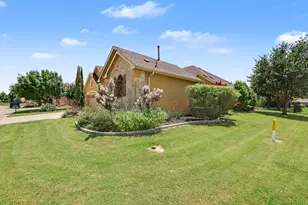 12013 Lockhart Ct, Denton, TX 76207 - Photo 3