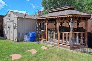 2605 Saratoga Dr, Plano, TX 75075 - Photo 37