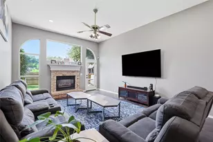 908 Chapel Dr, Denton, TX 76205 - Photo 7