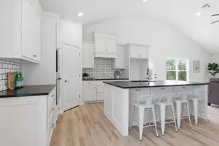 2303 Pilgrim Ln, Lorena, TX 76655 - Photo 9