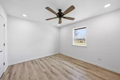 2303 Pilgrim Lane, Lorena, TX 76655 - Photo 13