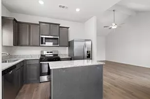 9664 Stranton Dr, Fort Worth, TX 76140 - Photo 3