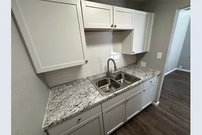 907 S Mesquite Street #907A, Arlington, TX 76010 - Photo 7