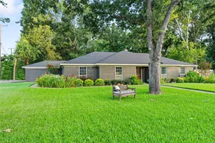 1401 Bowie Cir, Corsicana, TX 75110 - Photo 3