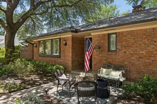 926 Chadwick Dr, Richardson, TX 75080 - Photo 1