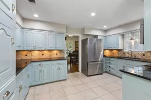 926 Chadwick Dr, Richardson, TX 75080 - Photo 11