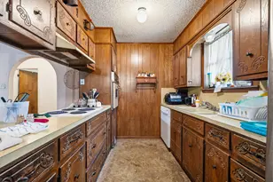 195 Amy Joy Dr, China Spring, TX 76633 - Photo 5