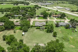 195 Amy Joy Dr, China Spring, TX 76633 - Photo 25