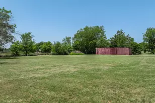 195 Amy Joy Dr, China Spring, TX 76633 - Photo 21