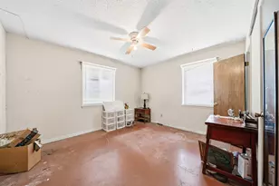 195 Amy Joy Dr, China Spring, TX 76633 - Photo 15
