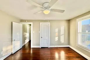 5738 Worth St, Dallas, TX 75214 - Photo 15