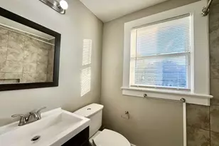 5738 Worth St, Dallas, TX 75214 - Photo 11