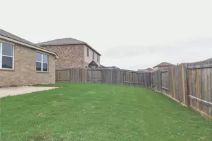 101 Kincaid Dr, Sanger, TX 76266 - Photo 25