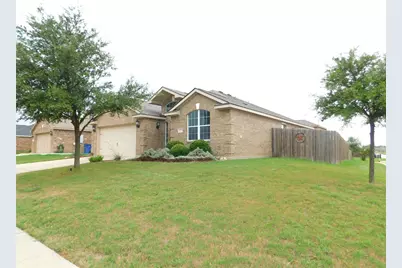 101 Kincaid Drive, Sanger, TX 76266 - Photo 3
