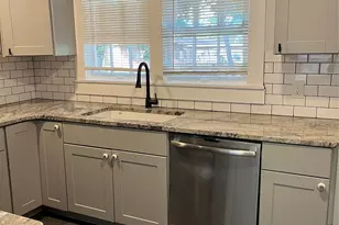 903 W 8th St, Bonham, TX 75418 - Photo 9