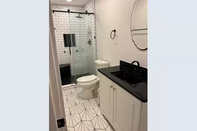903 W 8th Street, Bonham, TX 75418 - Photo 5