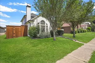 3173 Riverside Dr, Carrollton, TX 75007 - Photo 3
