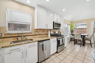 3173 Riverside Dr, Carrollton, TX 75007 - Photo 15