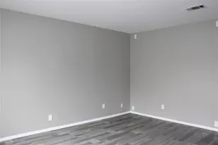 526 Glen Cove St, Seagoville, TX 75159 - Photo 5