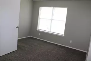 526 Glen Cove St, Seagoville, TX 75159 - Photo 11