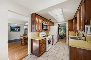 903 Middle Run, Duncanville, TX 75137 - Photo 13