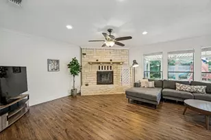 3410 Sheridan Ct, Arlington, TX 76017 - Photo 7