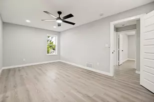 3027 Morgan Dr, Dallas, TX 75241 - Photo 19